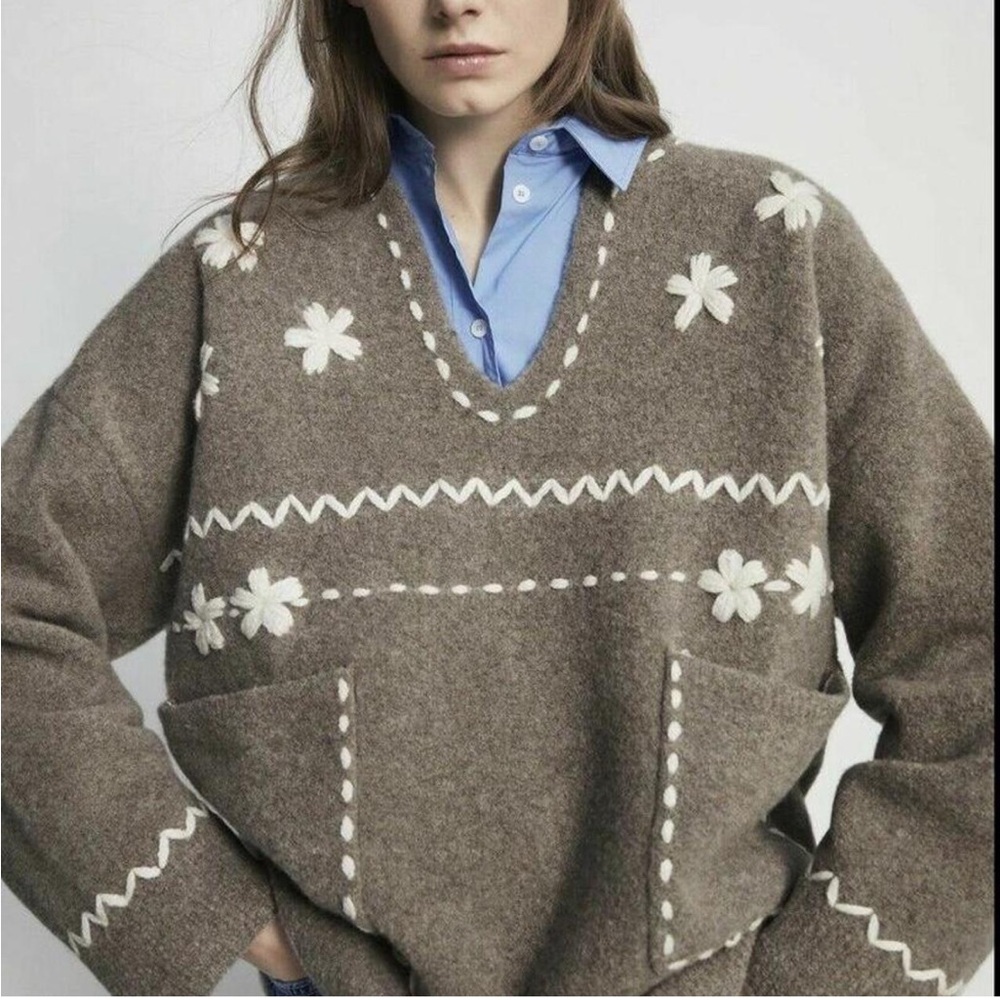 Zara EMBROIDERED KNIT Wool Sweater Size XS-S